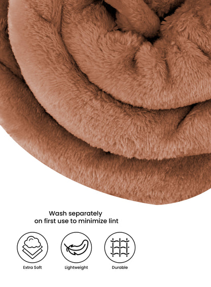 Single Flannel Fleece Blanket 160 × 220 cm – Luxury Soft Solid Single Ply Blanket, Premium Anti-Pill Polyester, Lightweight & Cozy by Parajohn  PARAJOHN UAE