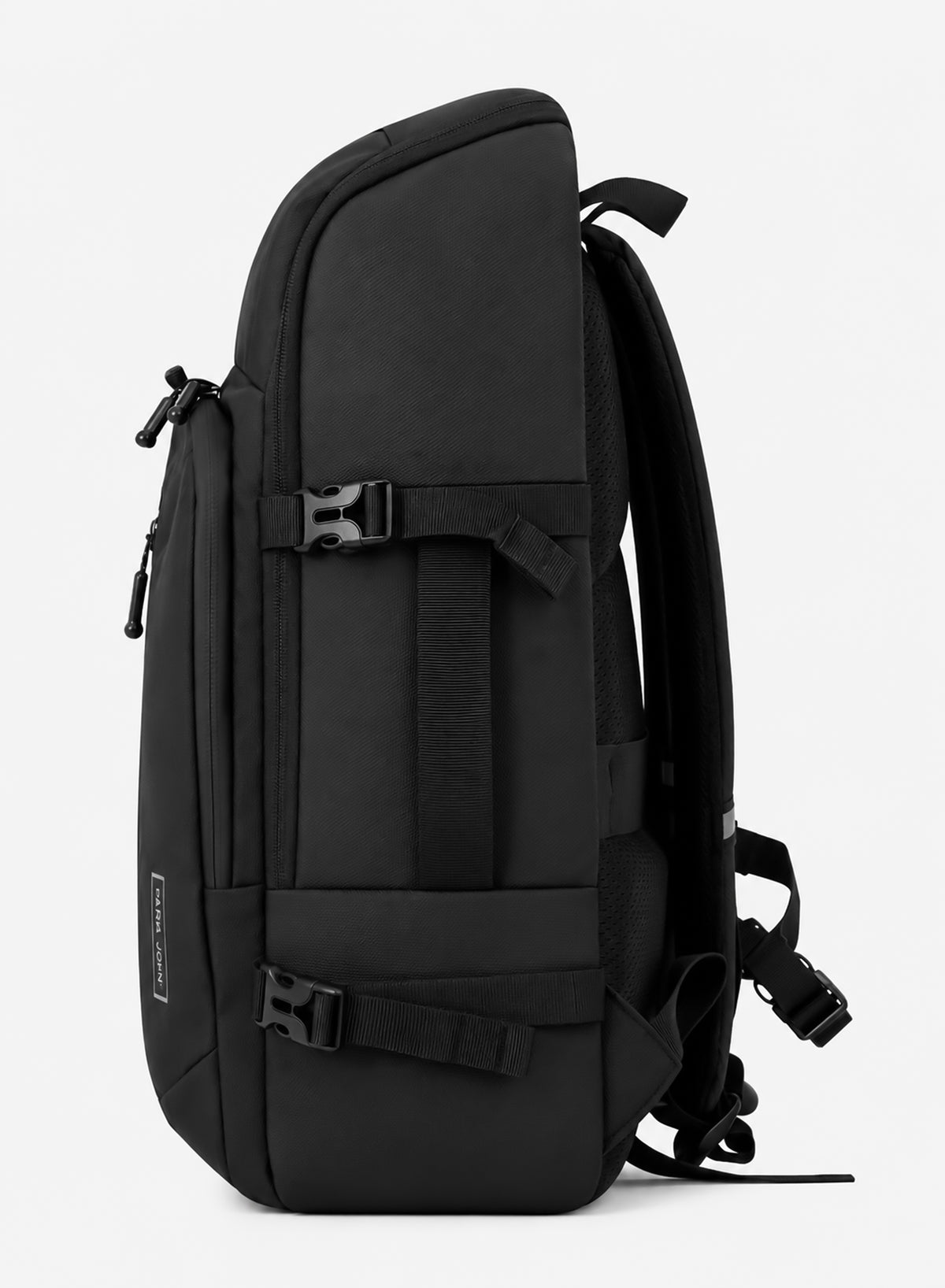 Para John Strider  18-Inch Travel Backpack with Laptop Compartment & Trolley Sleeve