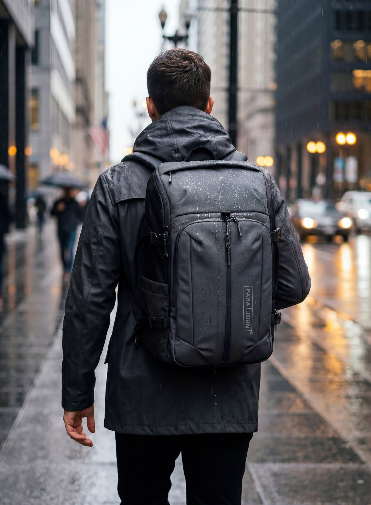 Para John Strider  18-Inch Travel Backpack with Laptop Compartment & Trolley Sleeve