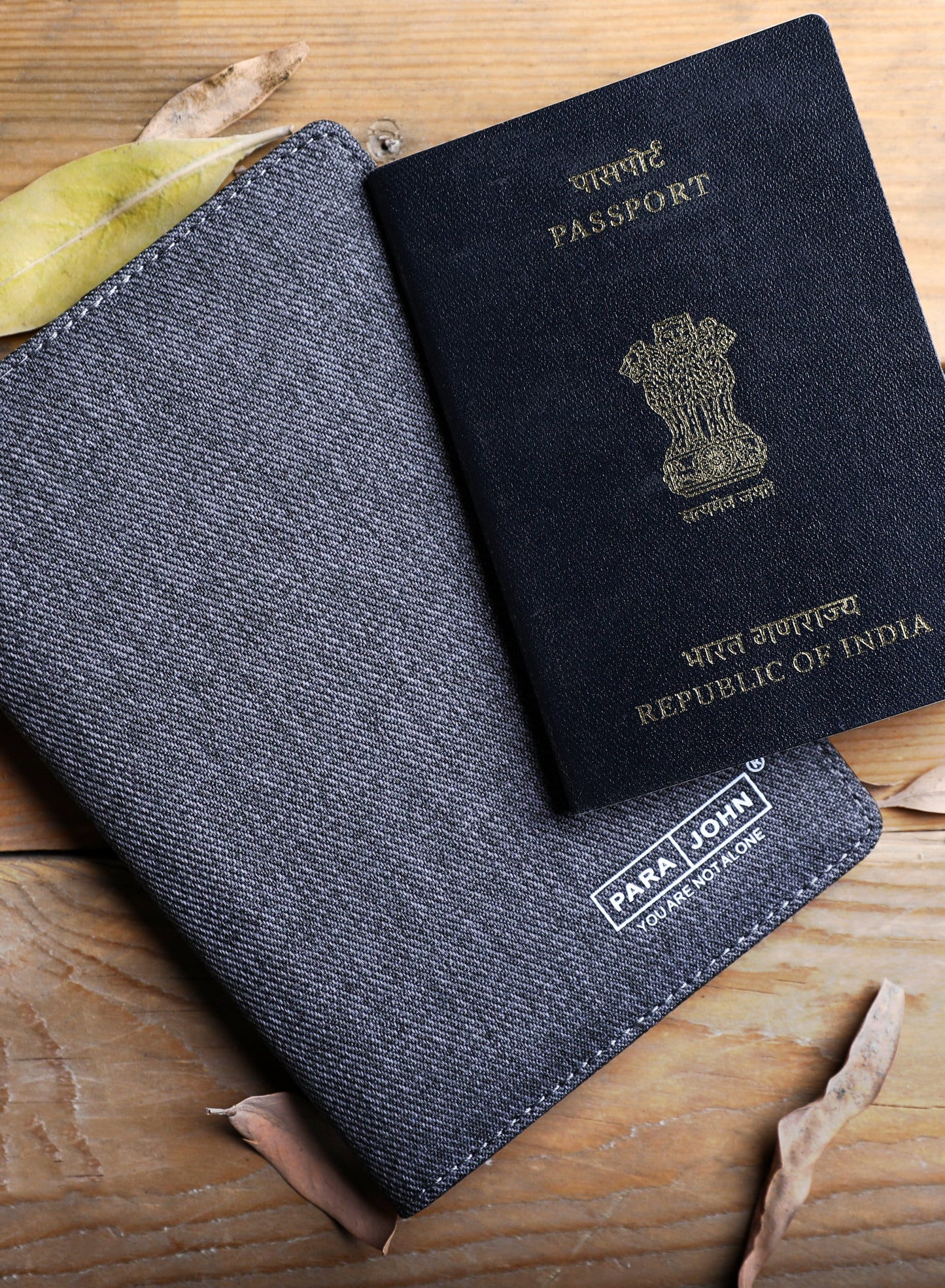 Bold Classic RFID Proof Business Passport Holder