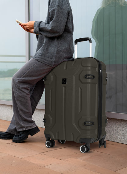 Parajohn PJTR3228 3-Piece 100% PC Luggage Set, 20/24/28 Inch Hardshell Suitcases with 8 Spinner Wheels