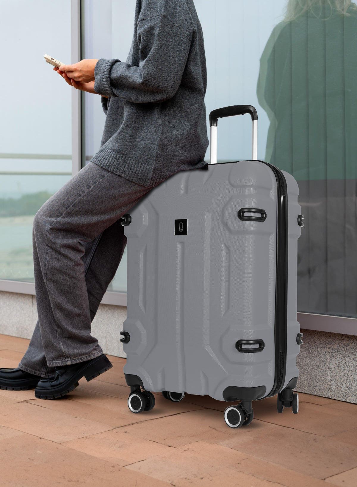 Parajohn PJTR3228 3-Piece 100% PC Luggage Set, 20/24/28 Inch Hardshell Suitcases with 8 Spinner Wheels